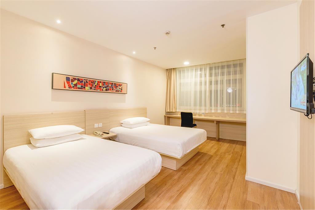 Hanting Hotel Beijing Wangfujing Bagian luar foto