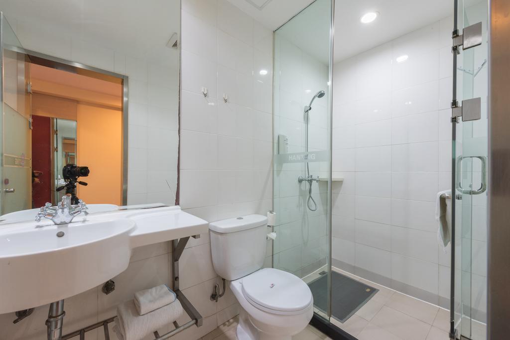 Hanting Hotel Beijing Wangfujing Bagian luar foto